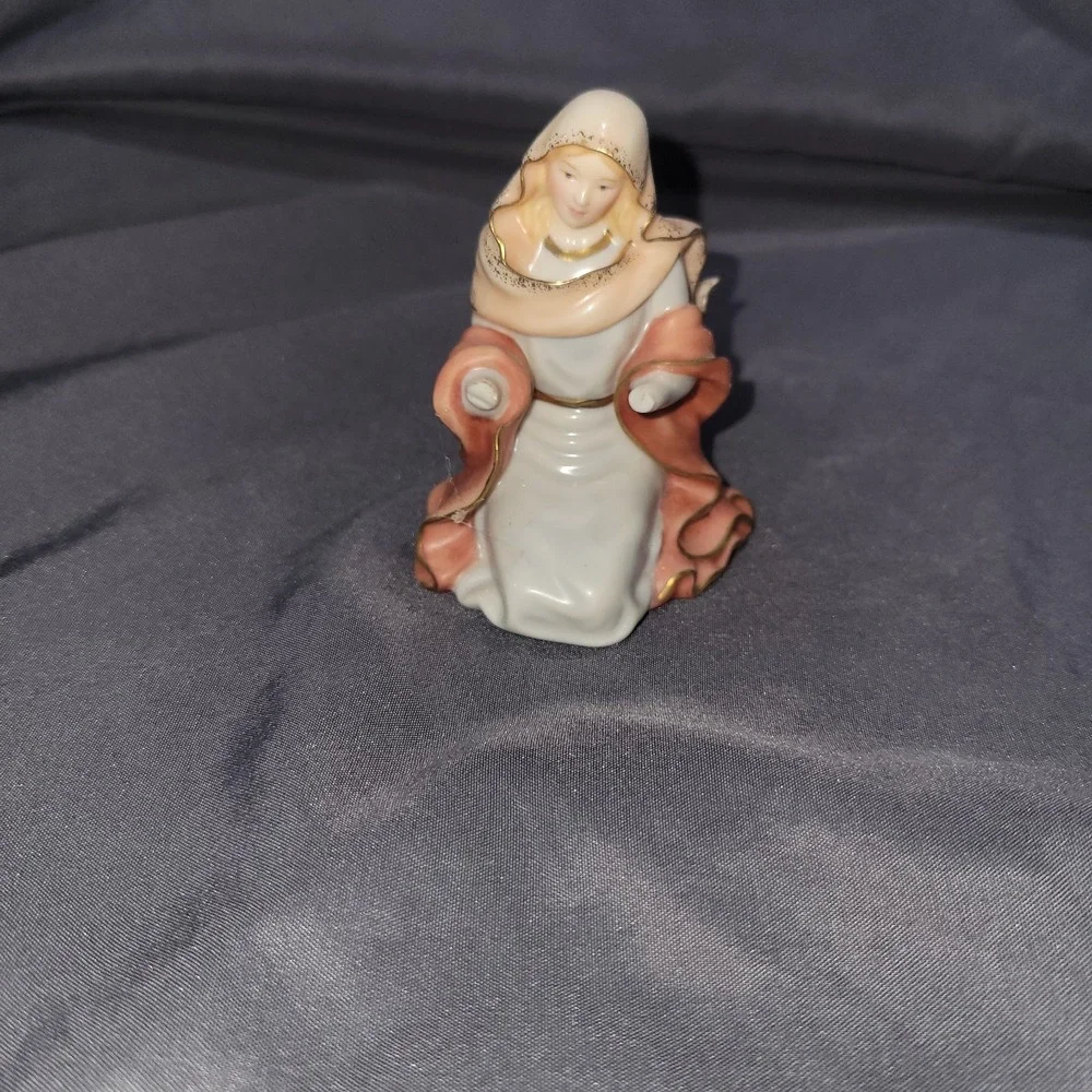 Lenox Little Town Of Bethlehem NATIVITY Mary As Is